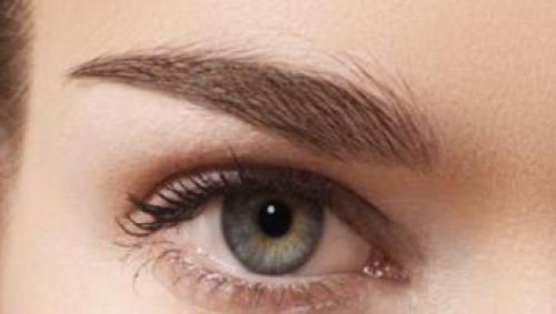 Eyebrow tattooing at home: tips to help avoid annoying mistakes