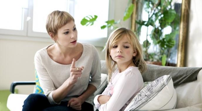 Što učiniti ako me majka ne voli: psihologija i posljedice