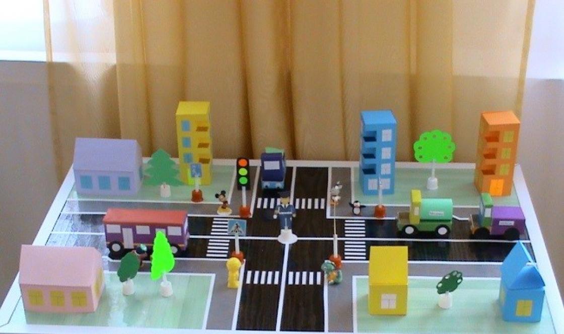 DIY traffic light for children