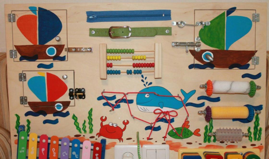अपने हाथों से एक बच्चे के लिए व्यस्त बोर्ड कैसे बनाएं: चरण-दर-चरण निर्देश प्लाईवुड से व्यस्त बोर्ड