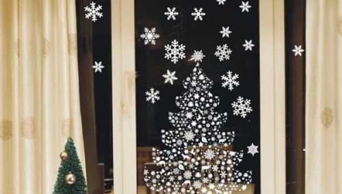 Fanciulla di neve e Babbo Natale insieme, su una slitta, con cervi di carta: stencil, modelli, disegni per